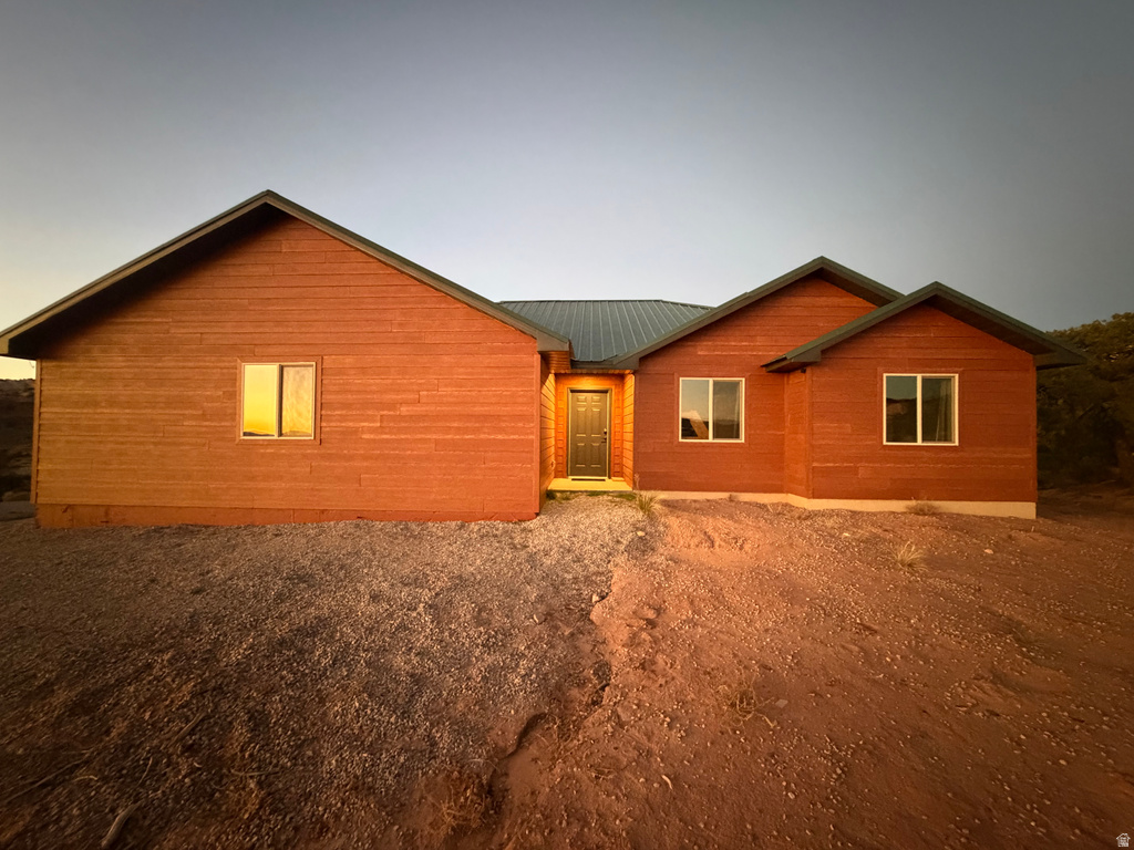 16 E PIONEER DR #6 La Sal, UT 84530