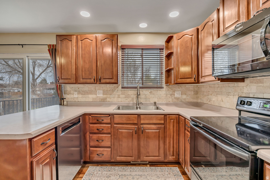 2378 W 7575 S West Jordan, UT 84084