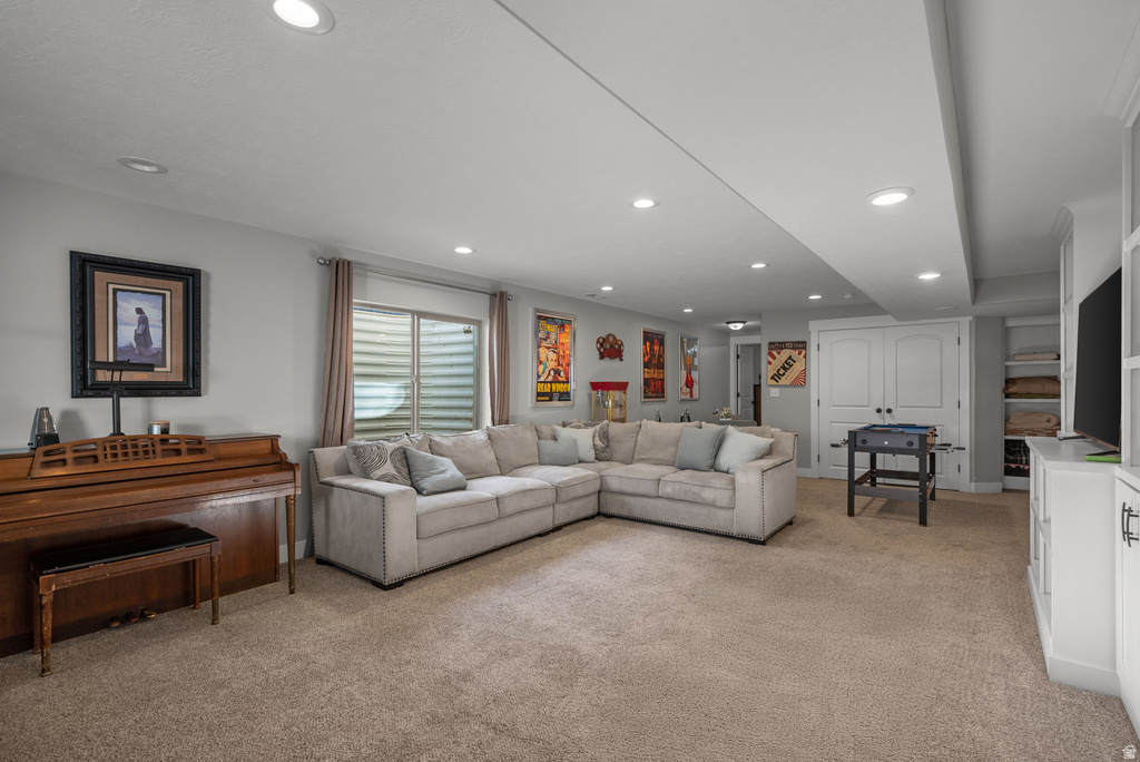 4096 E MOHICAN DR Eagle Mountain, UT 84005