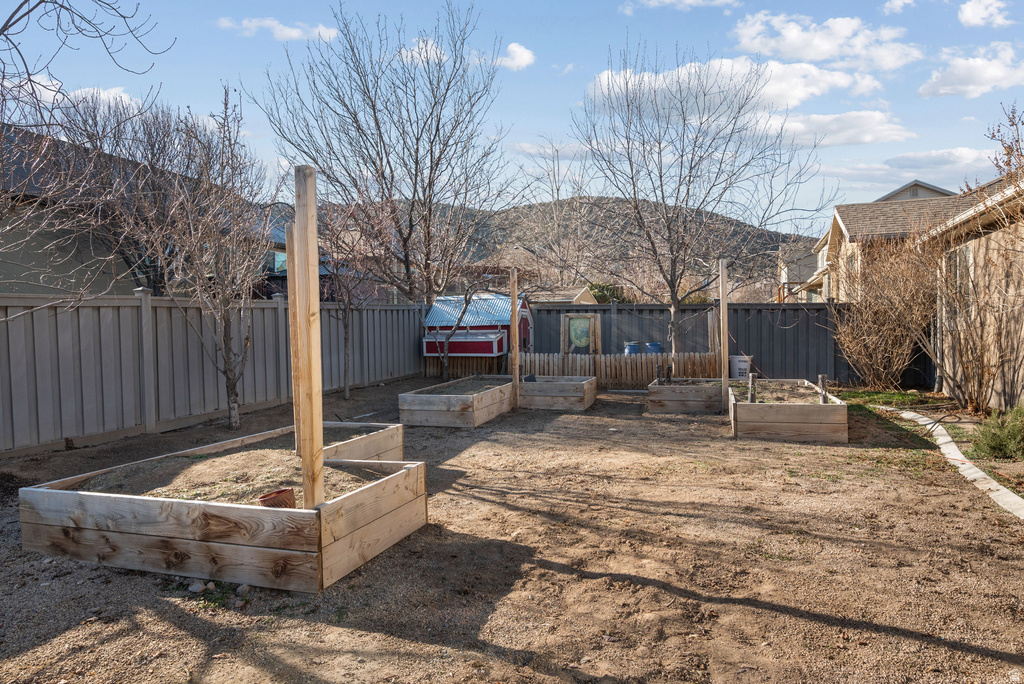 4096 E MOHICAN DR Eagle Mountain, UT 84005