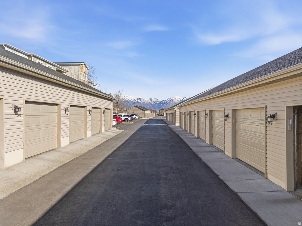 216 W RIDGE RD Saratoga Springs, UT 84045