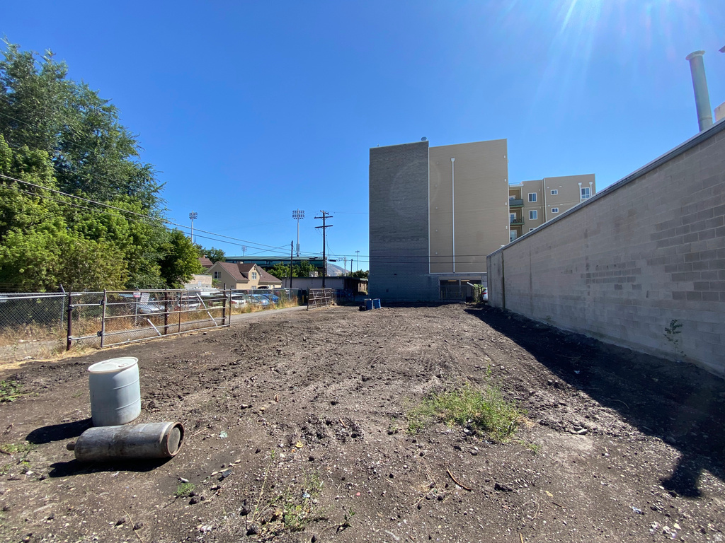 127 W ALBERMARLE AVE Salt Lake City, UT 84115