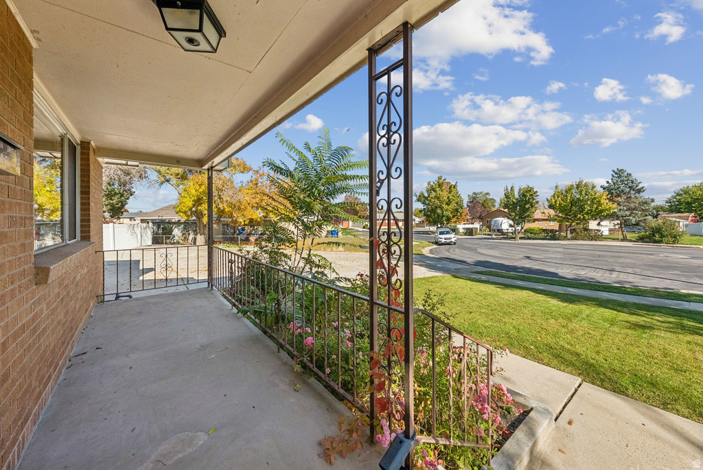 3896 S CAMPFIRE CIR West Valley City, UT 84119