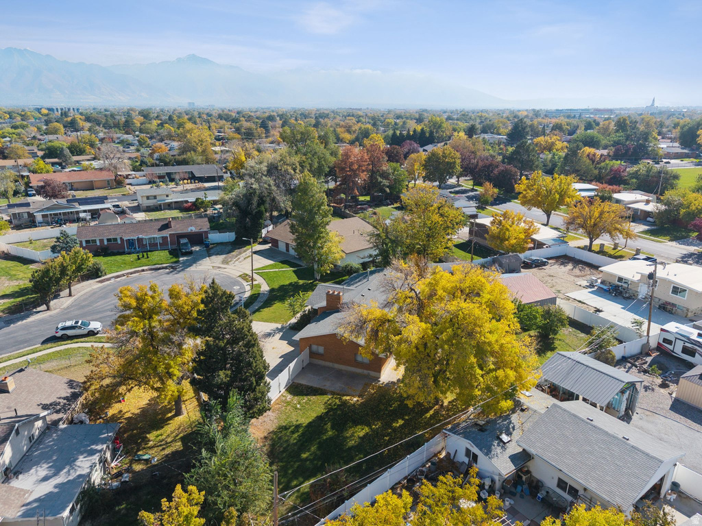 3896 S CAMPFIRE CIR West Valley City, UT 84119