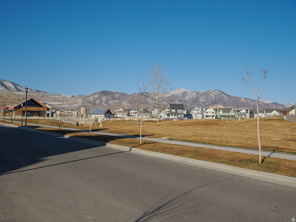 6543 W LAKE AVE South Jordan, UT 84009