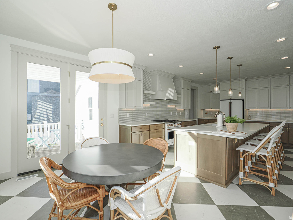 6543 W LAKE AVE South Jordan, UT 84009