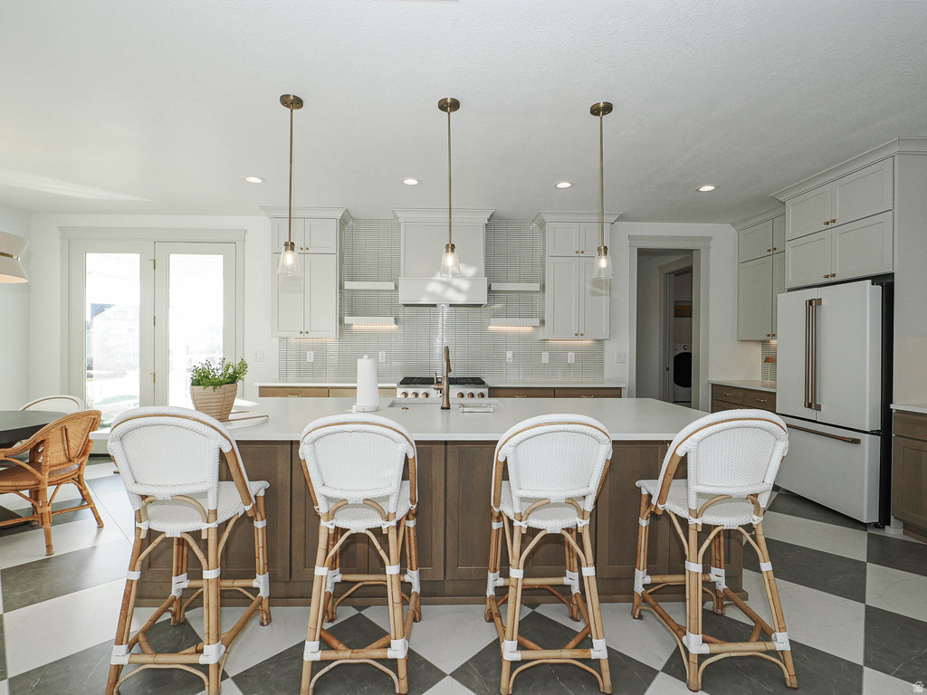 6543 W LAKE AVE South Jordan, UT 84009