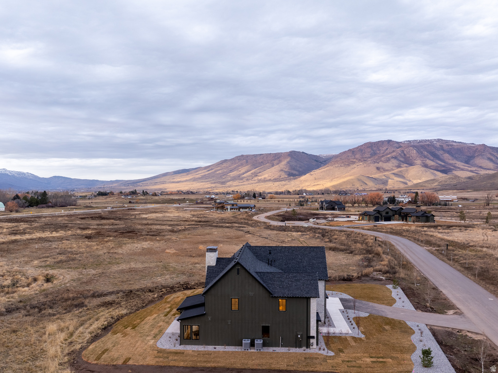 387 S 7900 ST #13 Huntsville, UT 84317