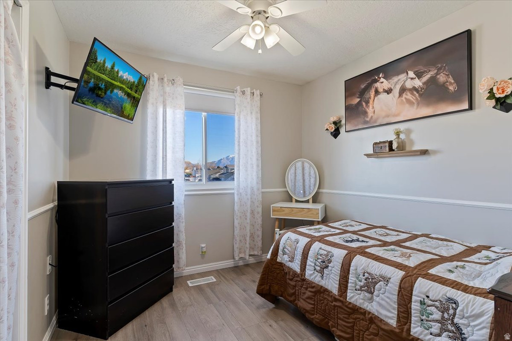 4645 S 3950 W Roy, UT 84067