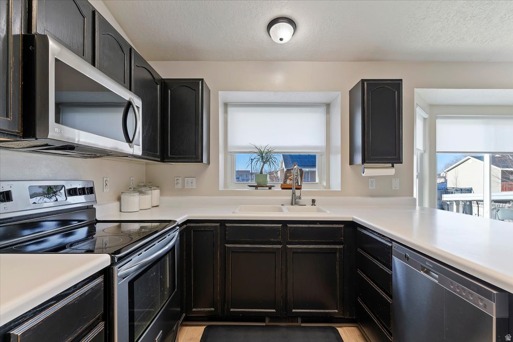 4645 S 3950 W Roy, UT 84067