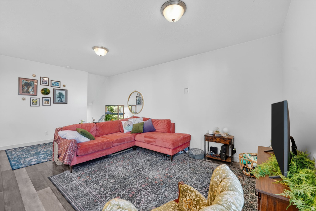 5004 W DAYBREAK PKWY South Jordan, UT 84009