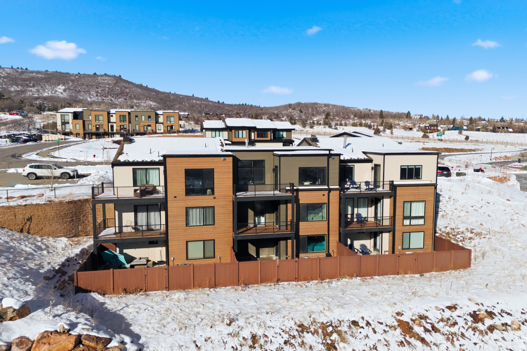 8216 N TOLL LN Park City, UT 84098