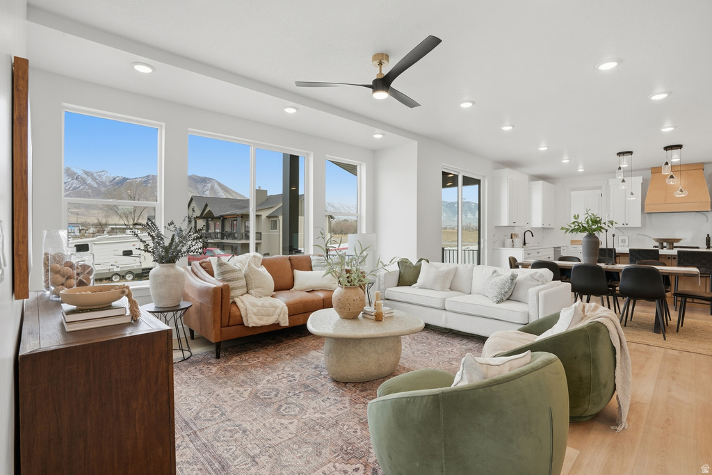 5224 N MAPLEWOOD LN Stansbury Park, UT 84074