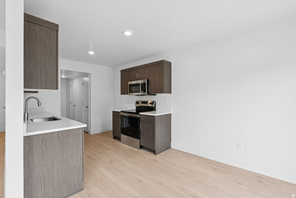 1617 N ANGEL ST Layton, UT 84041