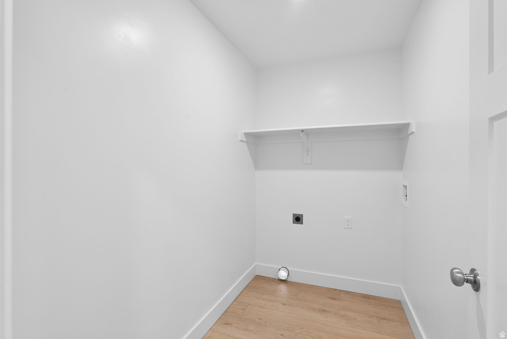 1617 N ANGEL ST Layton, UT 84041