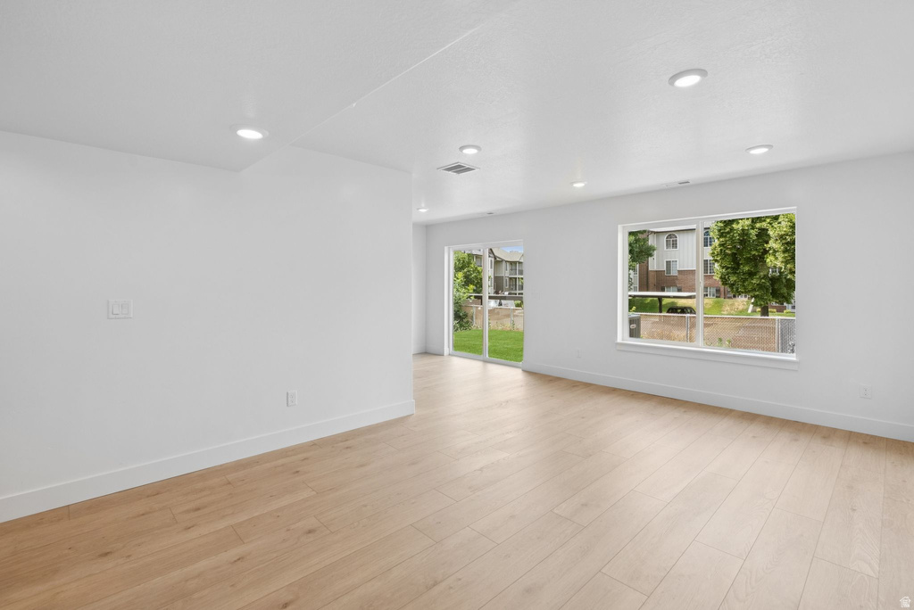 1617 N ANGEL ST Layton, UT 84041