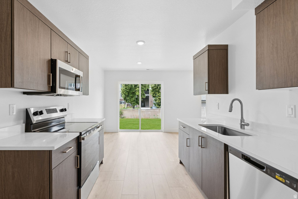 1617 N ANGEL ST Layton, UT 84041