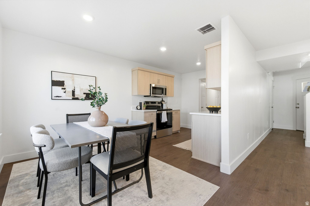 1617 N ANGEL ST Layton, UT 84041