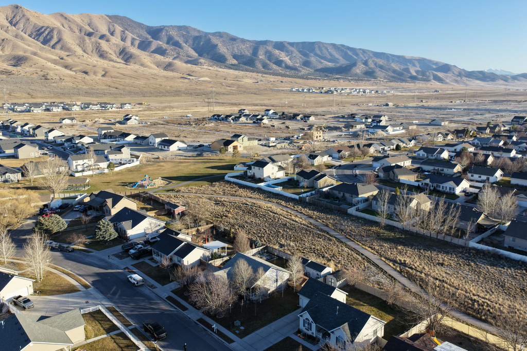 2126 E AUTUMN ST Eagle Mountain, UT 84005