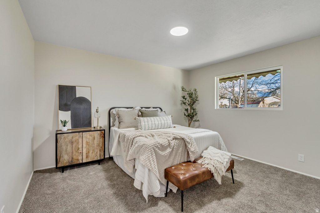 1916 N CELIA WAY Layton, UT 84041