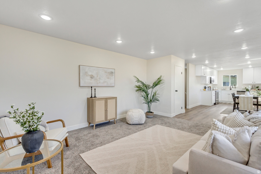 1916 N CELIA WAY Layton, UT 84041