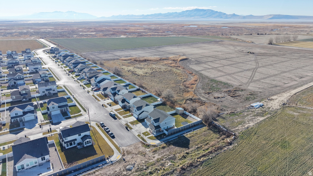 3214 S FIELDS AVE Syracuse, UT 84075