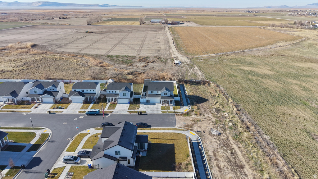 3214 S FIELDS AVE Syracuse, UT 84075