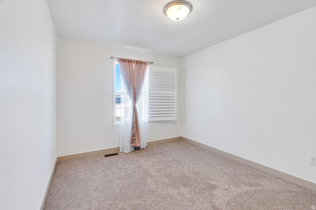 2648 N CIRCLE C WAY Lehi, UT 84043