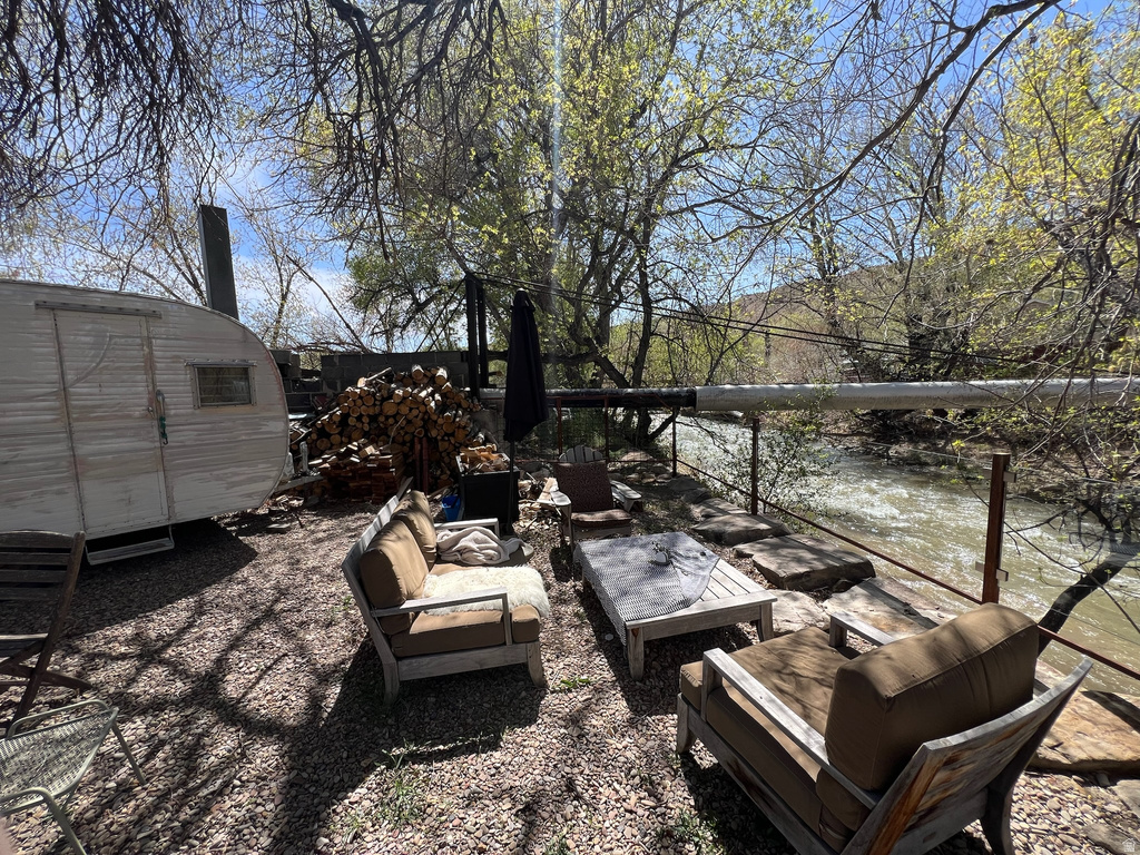 364 S 300 W Helper, UT 84526