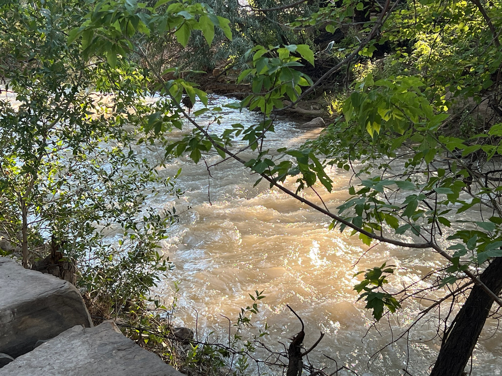 364 S 300 W Helper, UT 84526