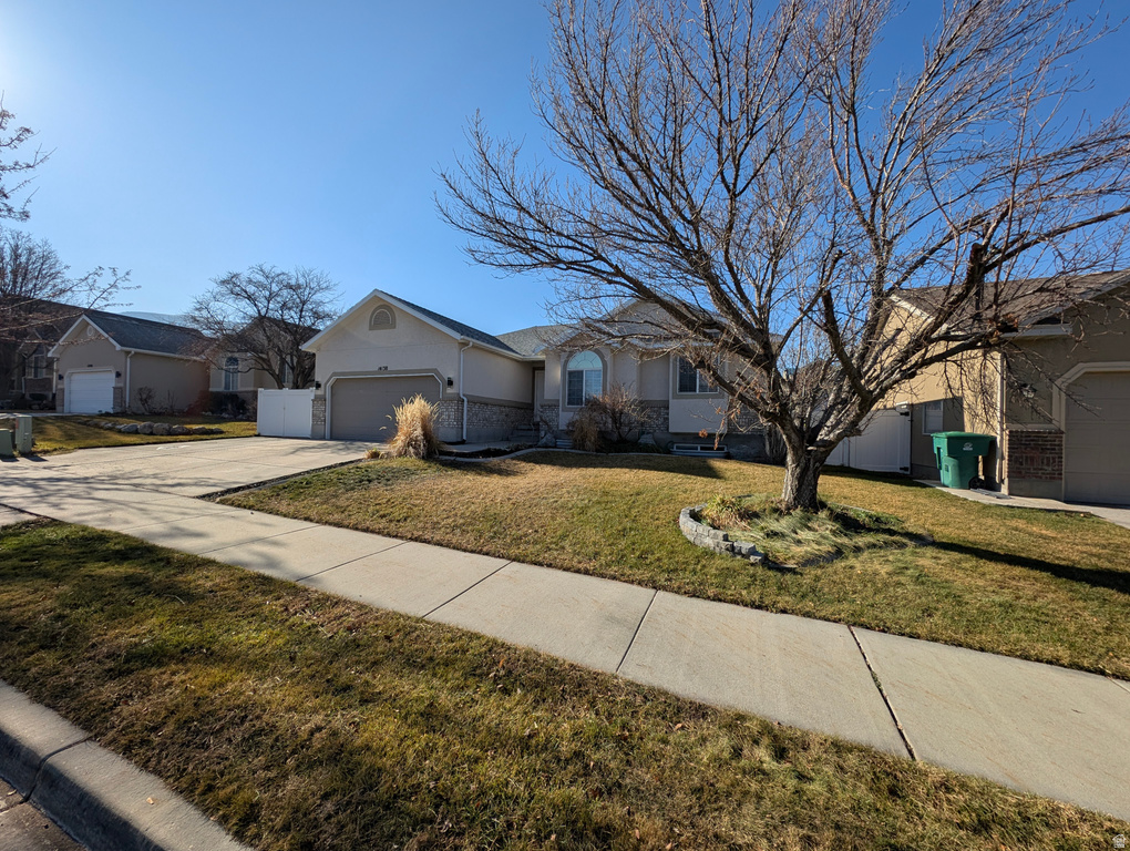 14138 S CROWN ROSE DR Herriman, UT 84096