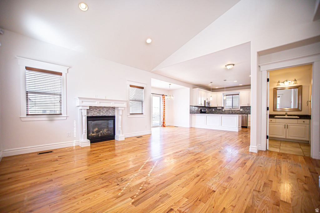 3883 E HOPI RD Eagle Mountain, UT 84005