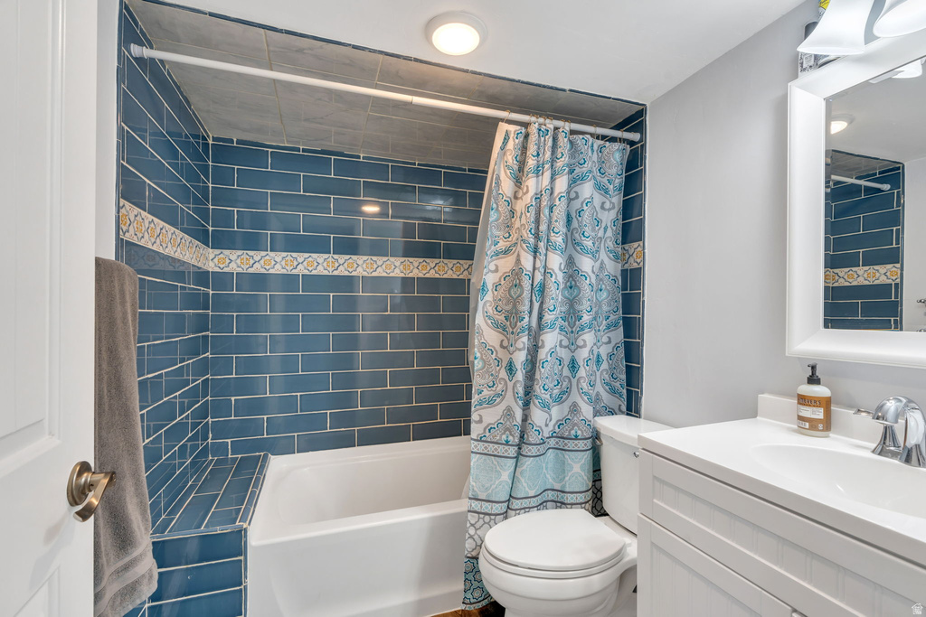 3883 E HOPI RD Eagle Mountain, UT 84005