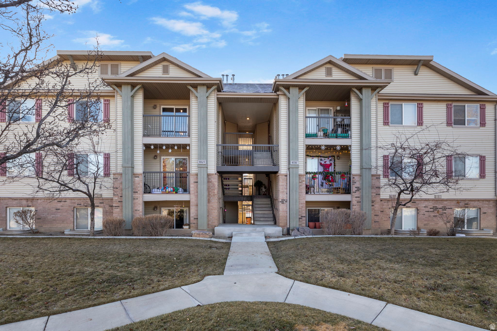 8116 N RIDGE LOOP DR #3 Eagle Mountain, UT 84005