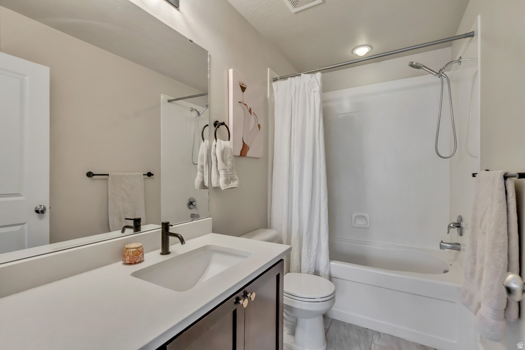 11386 S OKANOGAN LN South Jordan, UT 84009