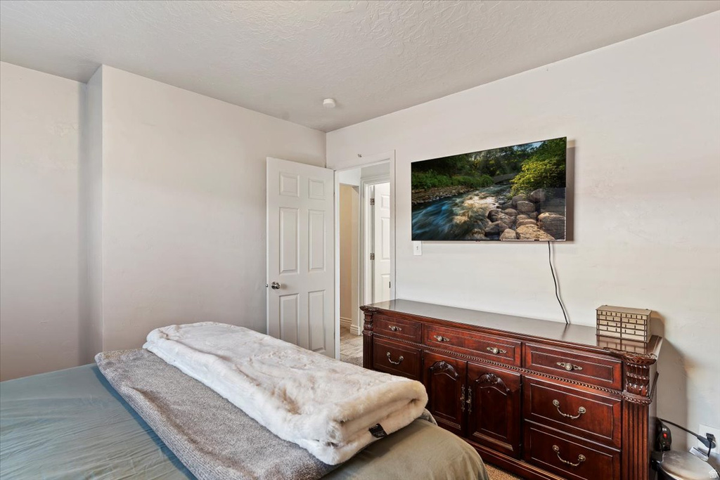 1413 S JEFFERSON Ogden, UT 84404