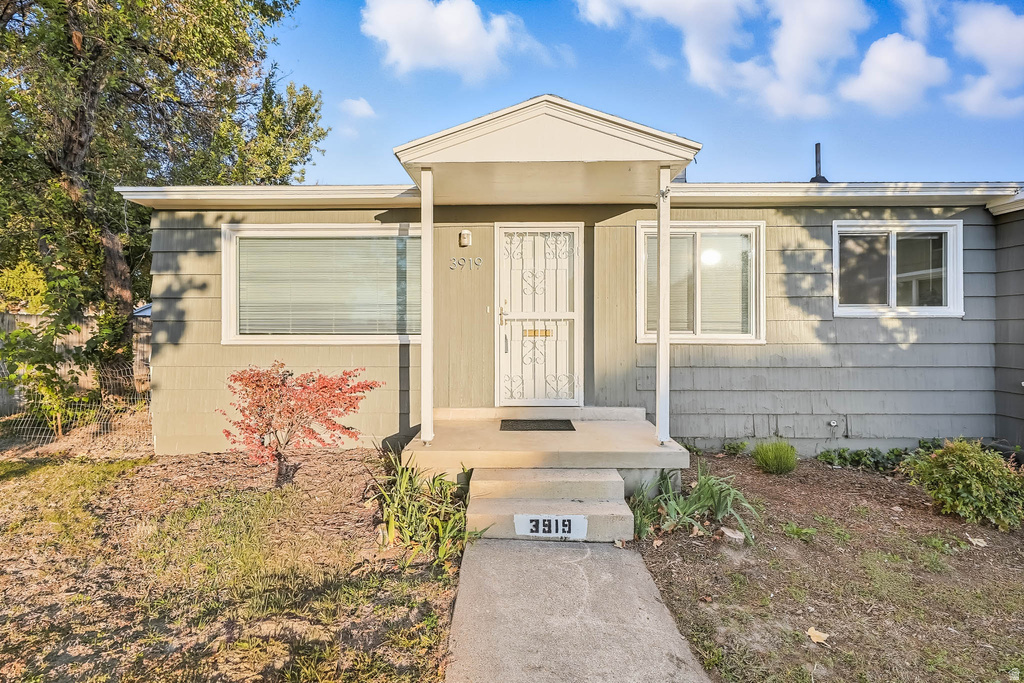 3919 S 1000 E Millcreek, UT 84124