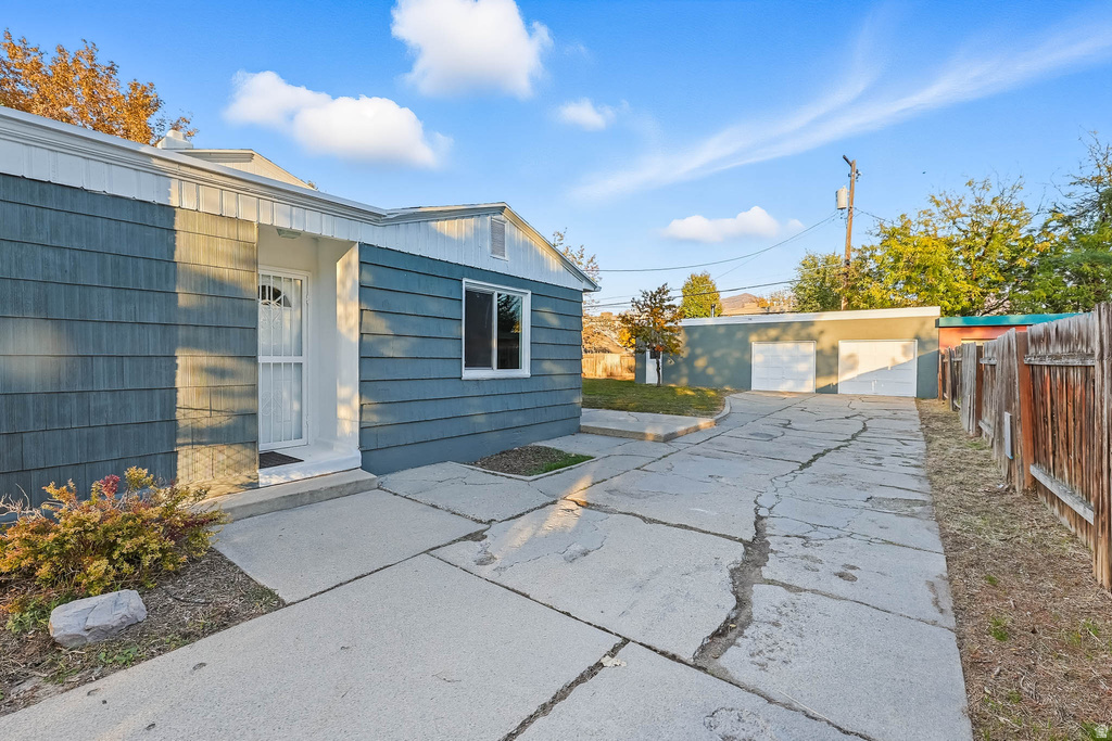 3919 S 1000 E Millcreek, UT 84124