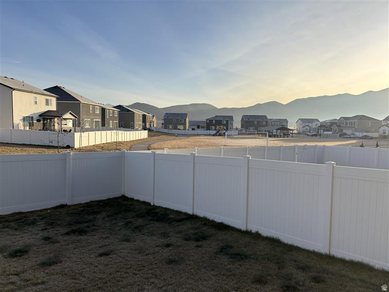 5492 NORTH YEAGER LN Eagle Mountain, UT 84005