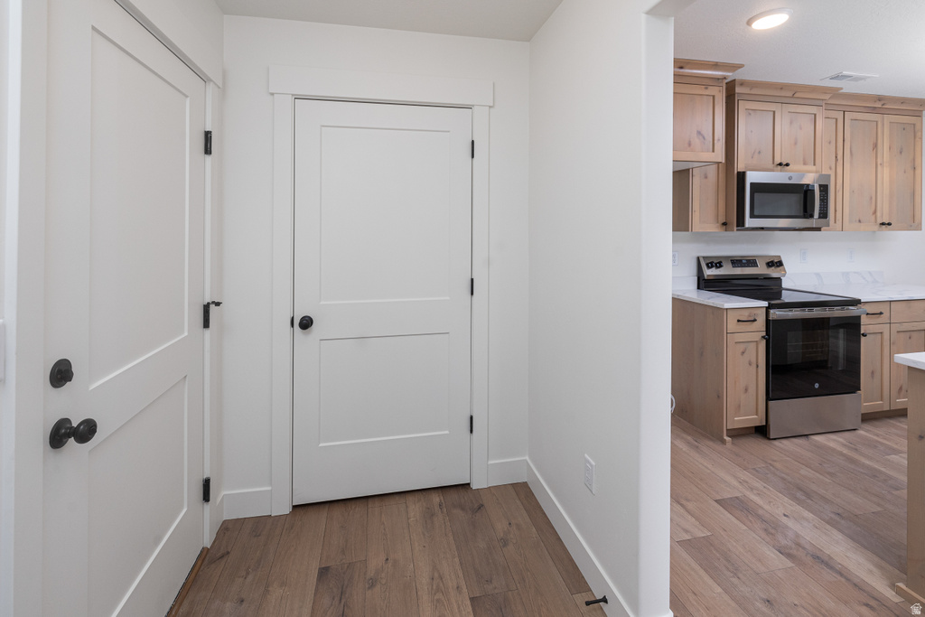 321 N 900 W Garland, UT 84312