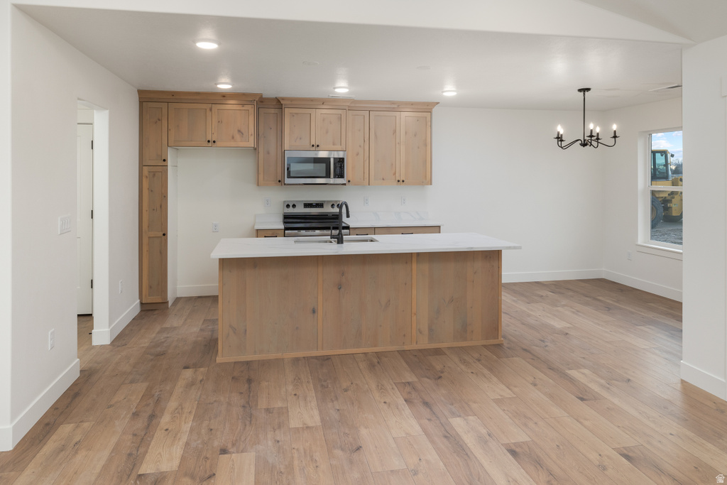 321 N 900 W Garland, UT 84312