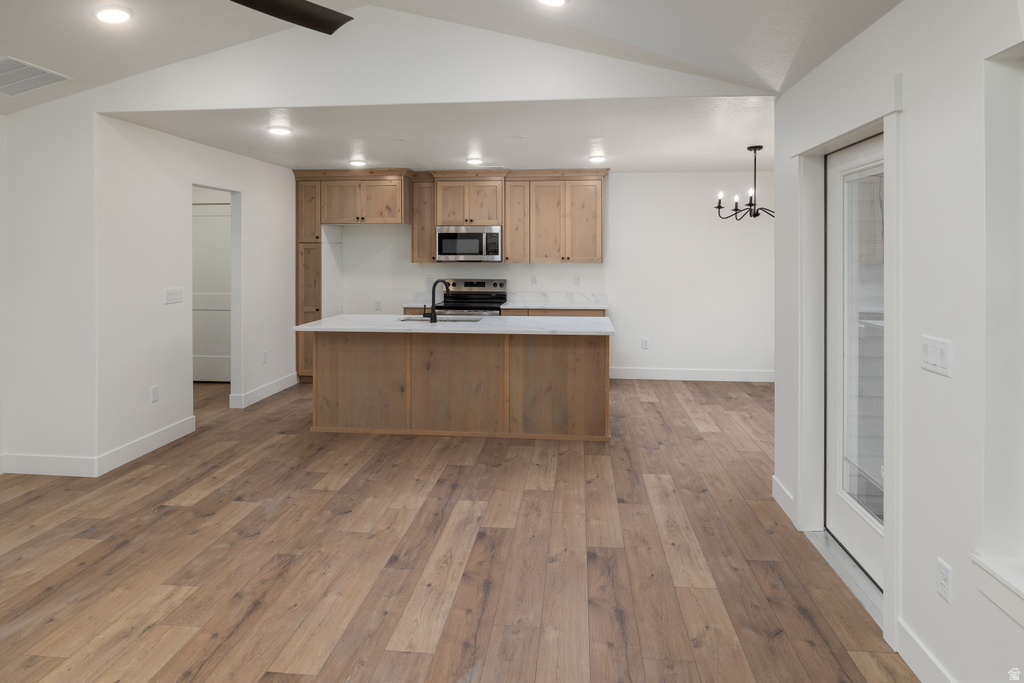 321 N 900 W Garland, UT 84312