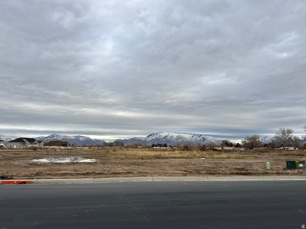 4179 S 5800 W Hooper, UT 84315