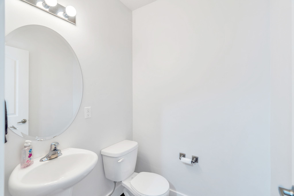 678 E MORAY HILL CT Draper, UT 84020