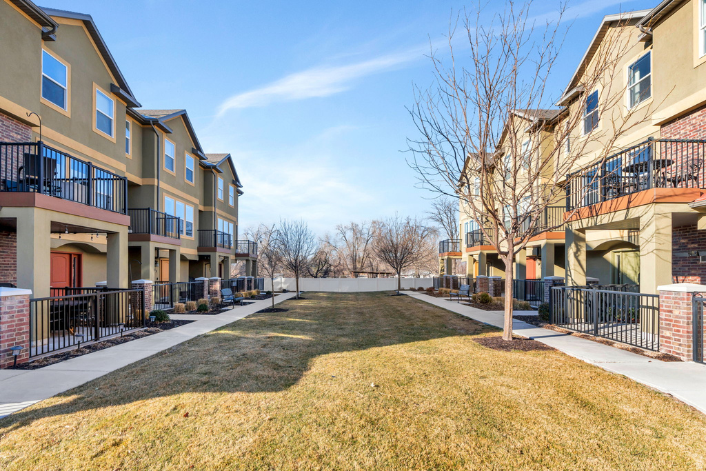 678 E MORAY HILL CT Draper, UT 84020