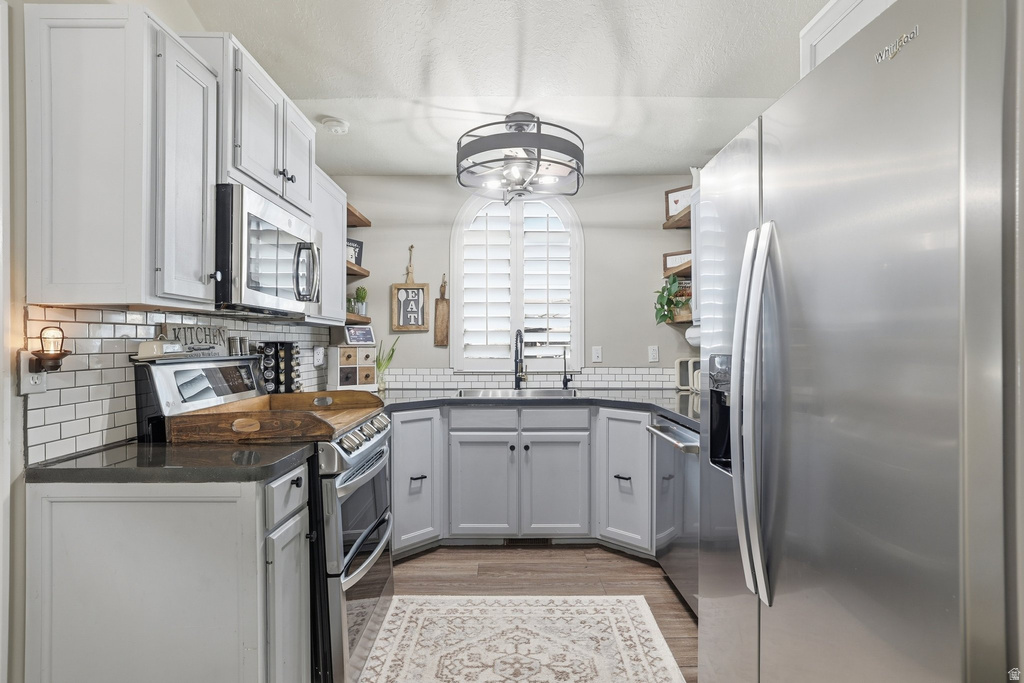 3378 N 375 E North Ogden, UT 84414