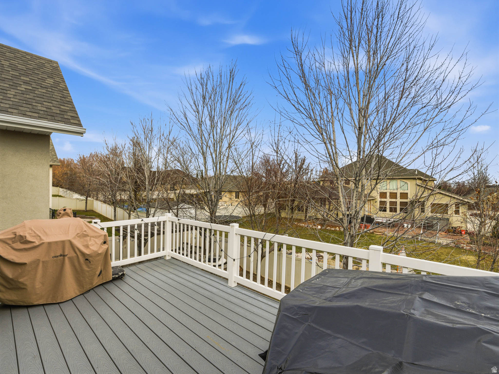 10333 S WAPATI MOON PL South Jordan, UT 84095