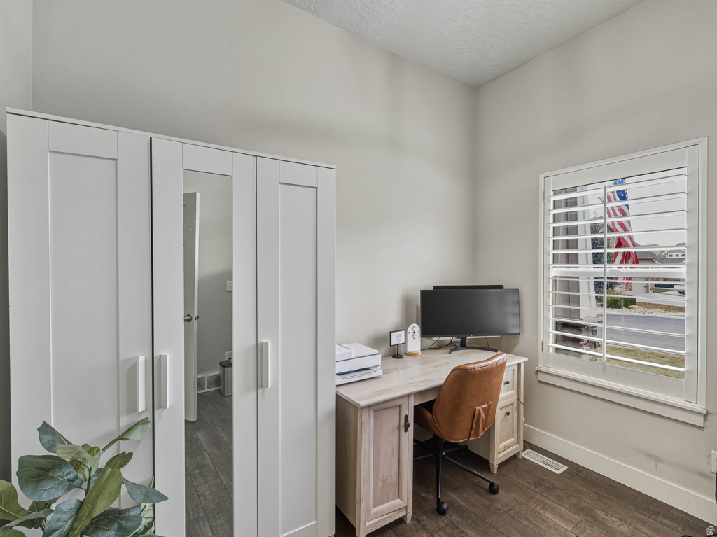 10333 S WAPATI MOON PL South Jordan, UT 84095