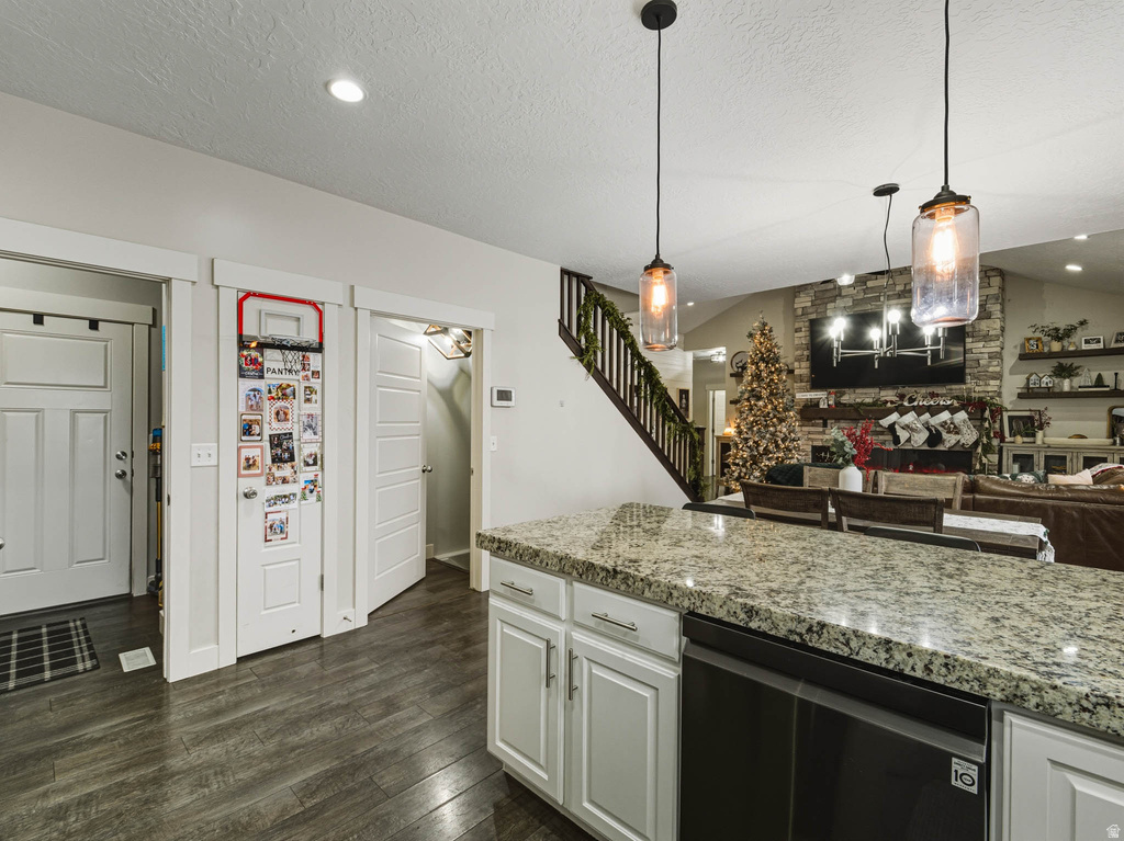 10333 S WAPATI MOON PL South Jordan, UT 84095