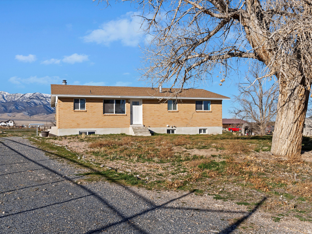 327 N 600 W Grantsville, UT 84029